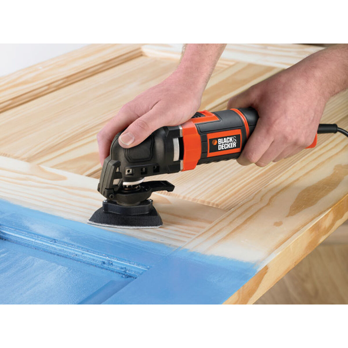 Monitoimityökalu Black & Decker MT300KA 300 W Oskillointi
